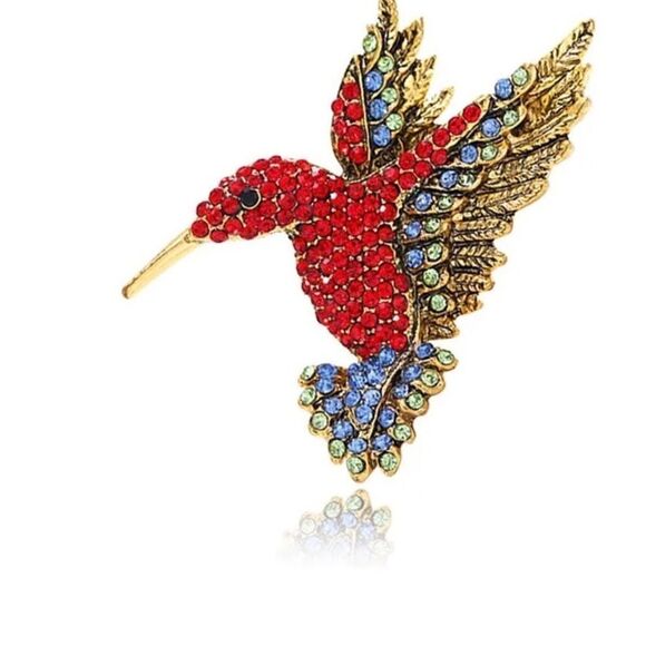 ♥️ Betsey Johnson crystal hummingbird brooch ♥️ - Picture 1 of 3